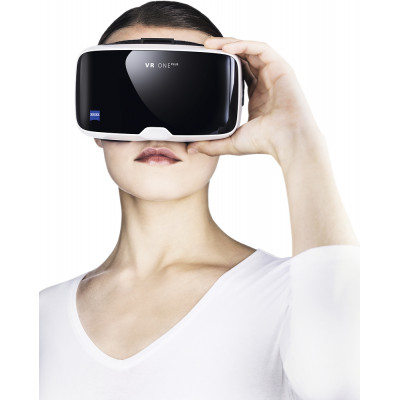 ZEISS - VR One Plus Virtual Reality ZEISS - VR One Plus Virtual Reality